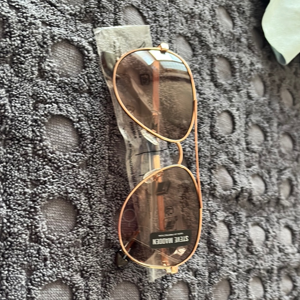 Steve Madden Rose Gold Aviator Sunglasses